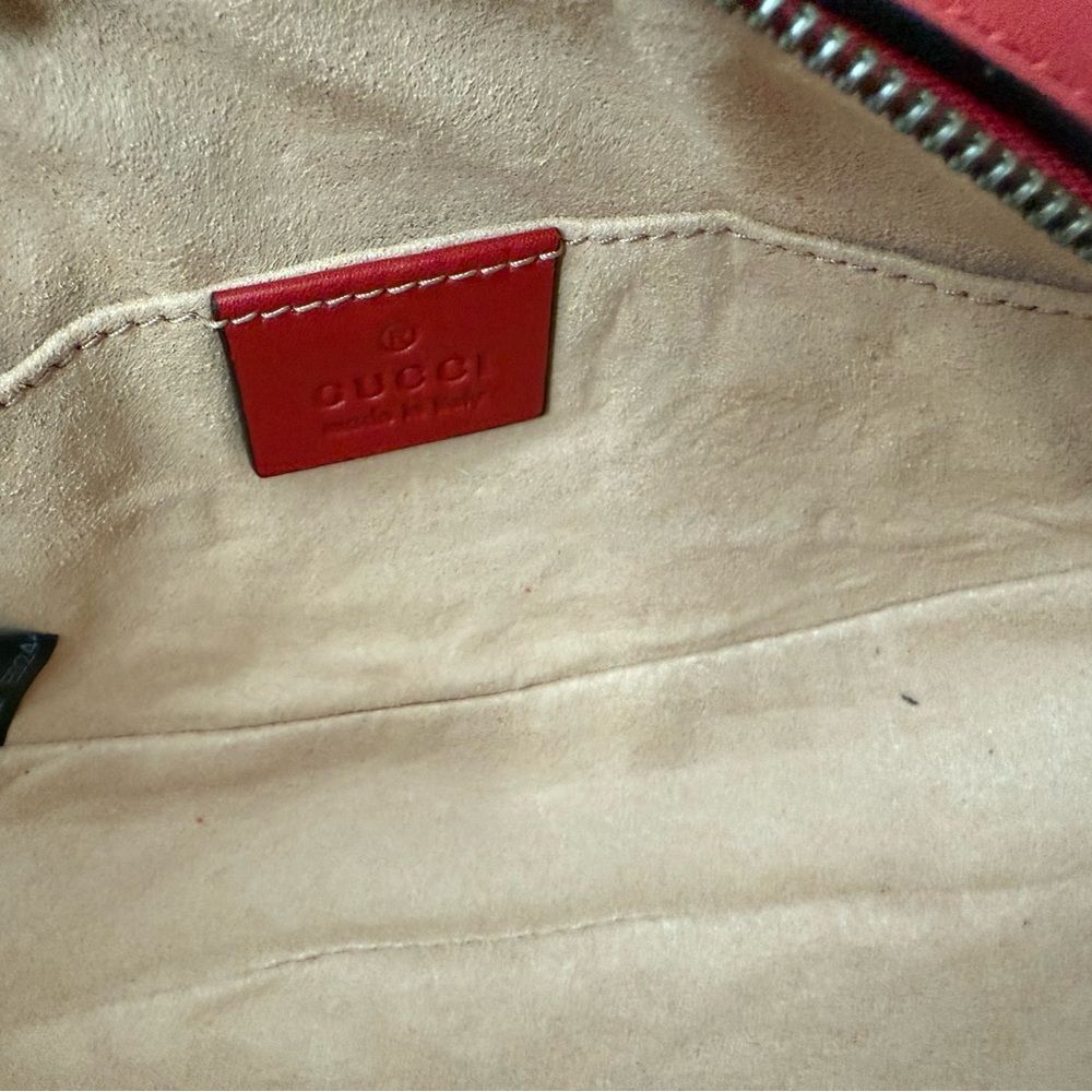 Brabd new Gucci Red Quilted Belt Bag size 65 comes with box and dustbag - Picture 4 of 7